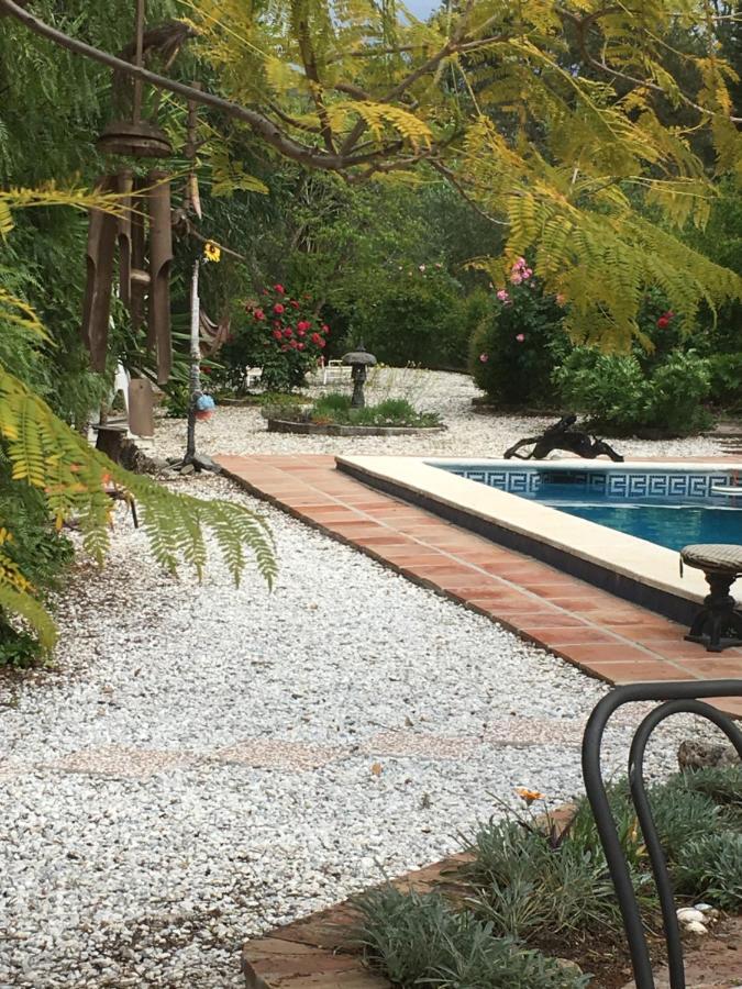 Finca El Rio,, La Casita One Of 2 Self Catering Studios. Pool And Hydrotherapy Jacuzzi Málaga Exteriör bild